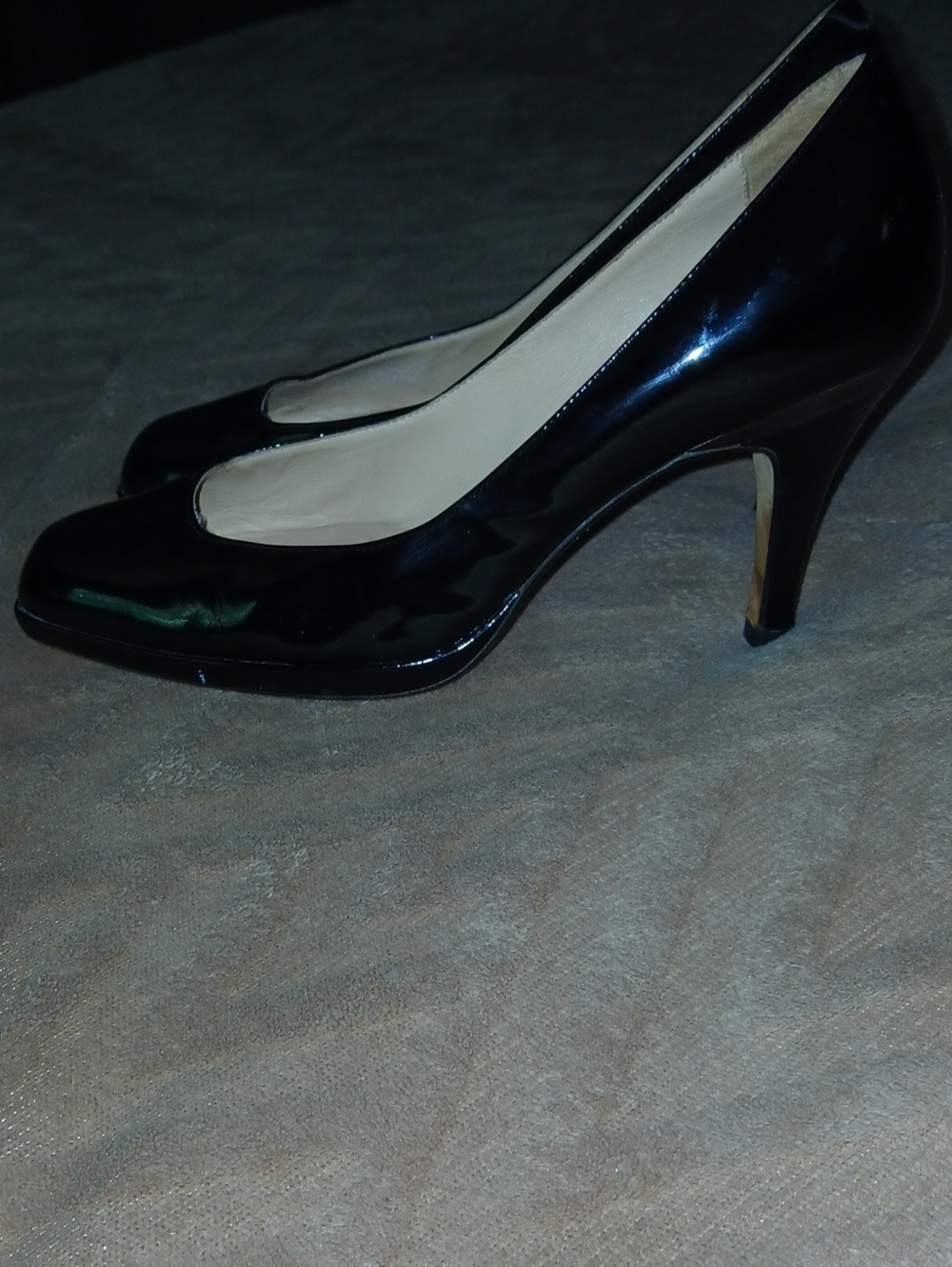 Womens Cole Haan Black Patent Leather Mid-High Heel Square Toe Pumps Sz: 7